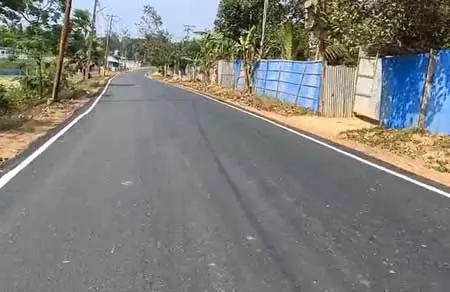 सड़क से बना समृद्धि का रास्ता, ग्रामीणों के जीवन की बदली दशा सड़क से बना समृद्धि का रास्ता, ग्रामीणों के जीवन की बदली दशा