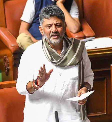 आईपीएल 2026: विधायकों को मनमुताबिक टिकट नहीं मिल रहा, विधानसभा में उठा मुद्दा आईपीएल 2026: विधायकों को मनमुताबिक टिकट नहीं मिल रहा, विधानसभा में उठा मुद्दा