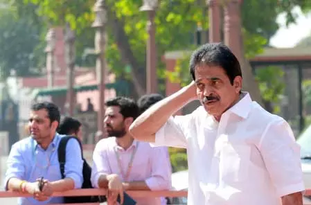 केरल: त्योहार के चलते जेईई परीक्षा टालने की मांग, कांग्रेस ने केंद्र को लिखा पत्र केरल: त्योहार के चलते जेईई परीक्षा टालने की मांग, कांग्रेस ने केंद्र को लिखा पत्र