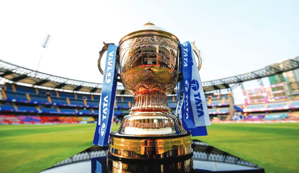 Sports: IPL 2026 के शेड्यूल से उत्साह बढ़ा, 12 वेन्यू पर खेले जाएंगे 50 मुकाबले Sports: IPL 2026 के शेड्यूल से उत्साह बढ़ा, 12 वेन्यू पर खेले जाएंगे 50 मुकाबले