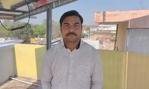 पीएम सूर्य घर योजना से मध्य प्रदेश के दमोह में ऊर्जा क्रांति: सोलर पैनल से घटे बिल, बढ़ी आमदनी पीएम सूर्य घर योजना से मध्य प्रदेश के दमोह में ऊर्जा क्रांति: सोलर पैनल से घटे बिल, बढ़ी आमदनी