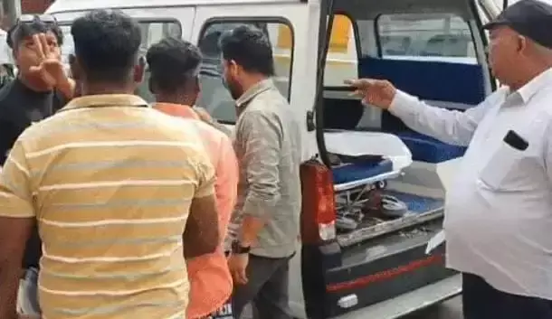 Panipat: 45 लीटर शराब के साथ तीन गिरफ्तार, मामला दर्ज Panipat: 45 लीटर शराब के साथ तीन गिरफ्तार, मामला दर्ज