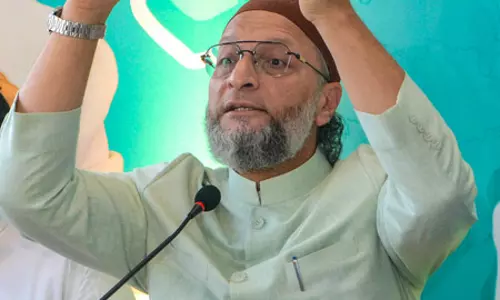 असम चुनाव: बदरुद्दीन अजमल की पार्टी के लिए वोट मांगने को ओवैसी करेंगे जनसभाएं असम चुनाव: बदरुद्दीन अजमल की पार्टी के लिए वोट मांगने को ओवैसी करेंगे जनसभाएं