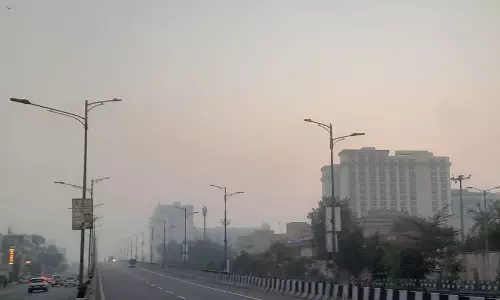 Lucknow: लखनऊ-बरेली में बरसात से तापमान में गिरावट Lucknow: लखनऊ-बरेली में बरसात से तापमान में गिरावट