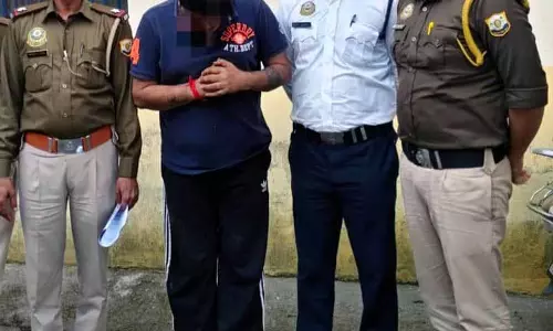 Dehra में पुलिस ने ड्रग तस्करों के खिलाफ कार्रवाई करते हुए 8 लोगों को हिरासत में लिया Dehra में पुलिस ने ड्रग तस्करों के खिलाफ कार्रवाई करते हुए 8 लोगों को हिरासत में लिया