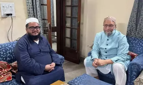 Assam Elections: AIUDF के लिए प्रचार करने के लिए ओवैसी अप्रैल की शुरुआत में असम आएंगे Assam Elections: AIUDF के लिए प्रचार करने के लिए ओवैसी अप्रैल की शुरुआत में असम आएंगे