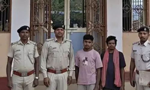 Baliguda बंदर की हत्या कर फोटो इंस्टा पर पोस्ट करने के आरोप में दो लोग गिरफ्तार Baliguda बंदर की हत्या कर फोटो इंस्टा पर पोस्ट करने के आरोप में दो लोग गिरफ्तार