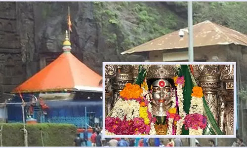 Pune : लोनावाला के पास मंगल एकवीरा देवी पालकी महोत्सव में दो गुटों के बीच झड़प में 17 घायल Pune : लोनावाला के पास मंगल एकवीरा देवी पालकी महोत्सव में दो गुटों के बीच झड़प में 17 घायल