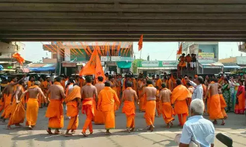 Sri Rama Navami: तंदूर और मंचेरियल में भव्य उत्सव मनाया गया Sri Rama Navami: तंदूर और मंचेरियल में भव्य उत्सव मनाया गया