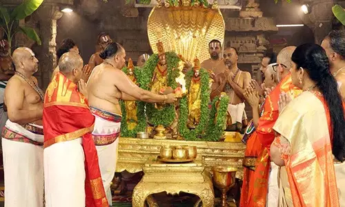 Tirumala में भगवान राम का त्योहार बड़े समारोह के साथ मनाया गया Tirumala में भगवान राम का त्योहार बड़े समारोह के साथ मनाया गया