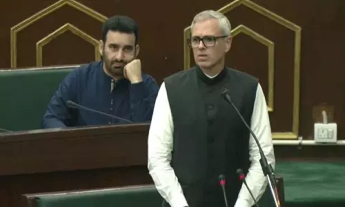 Omar Abdullah: PM मोदी से ईरान संघर्ष में मानवता के लिए दखल देने की अपील Omar Abdullah: PM मोदी से ईरान संघर्ष में मानवता के लिए दखल देने की अपील