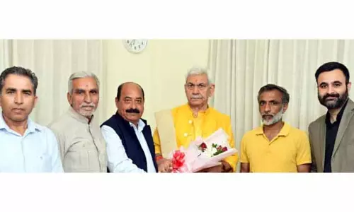 IIT, I3C, RRF और अन्य के प्रतिनिधिमंडल ने एलजी से मुलाकात की IIT, I3C, RRF और अन्य के प्रतिनिधिमंडल ने एलजी से मुलाकात की