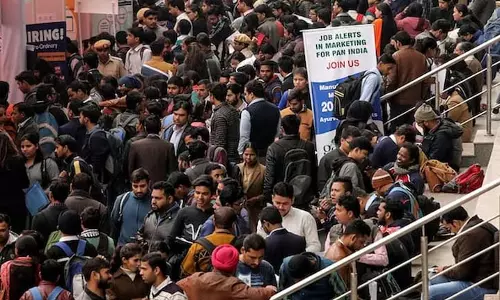 2025 में भारत की unemployment rate में कमी आएगी, सैलरी वाली नौकरियों की तरफ़ रुझान बढ़ेगा 2025 में भारत की unemployment rate में कमी आएगी, सैलरी वाली नौकरियों की तरफ़ रुझान बढ़ेगा