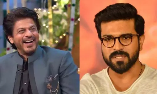 जब Shah Rukh Khan ने राम चरण का ‘मजाक’ उड़ाया तो फैंस भड़क गए जब Shah Rukh Khan ने राम चरण का ‘मजाक’ उड़ाया तो फैंस भड़क गए