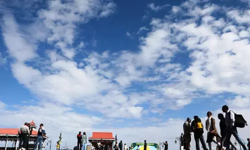 Himachal: 1 अप्रैल तक बर्फबारी और बारिश जारी रहेगी Himachal: 1 अप्रैल तक बर्फबारी और बारिश जारी रहेगी