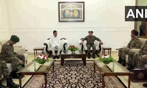 ऑपरेशन सिंदूर की सफलता पर चीफ ऑफ आर्मी स्टाफ जनरल उपेंद्र द्विवेदी को राज्यपाल ने दी बधाई ऑपरेशन सिंदूर की सफलता पर चीफ ऑफ आर्मी स्टाफ जनरल उपेंद्र द्विवेदी को राज्यपाल ने दी बधाई