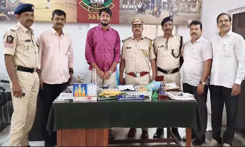 Kothagudem इलाके में नए जूनियर इंस्पेक्टरों ने पदभार संभाला Kothagudem इलाके में नए जूनियर इंस्पेक्टरों ने पदभार संभाला