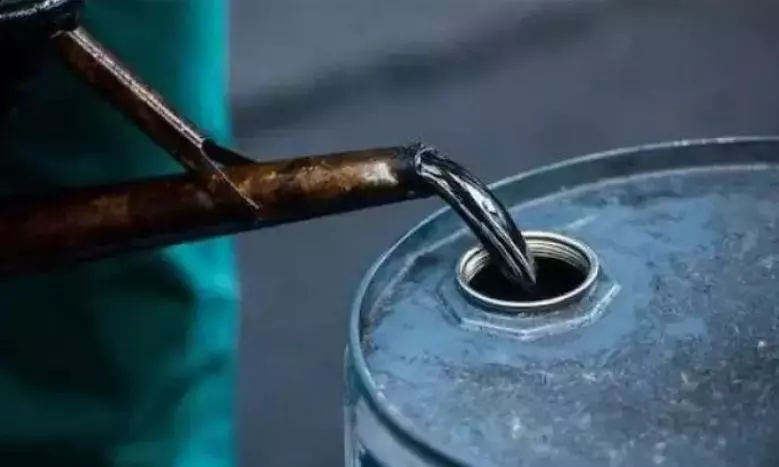 FY26 की पहली छमाही में ₹34,000 करोड़ का शुद्ध मुनाफ़ा कमाने के बाद, OMCs को एक्साइज़ ड्यूटी में कटौती मिली
