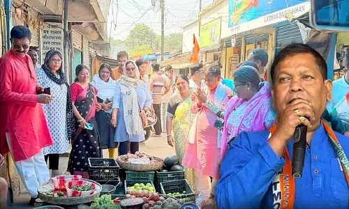 Trinamool Politics: रंजन मनोरंजन के साथ, नियम तोड़ते हुए Trinamool Politics: रंजन मनोरंजन के साथ, नियम तोड़ते हुए
