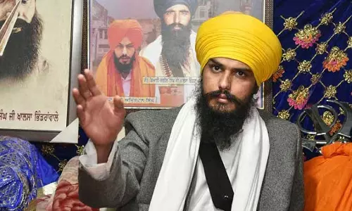 Punjab-Haryana हाईकोर्ट ने जेल में बंद सांसद अमृतपाल की संसद में शामिल होने की अर्जी खारिज कर दी Punjab-Haryana हाईकोर्ट ने जेल में बंद सांसद अमृतपाल की संसद में शामिल होने की अर्जी खारिज कर दी