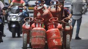 दक्षिण पश्चिम गारो हिल्स में LPG और ईंधन हेल्पलाइन शुरू