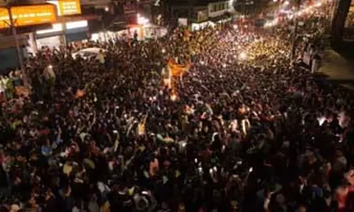 CM हिमंत बिस्वा सरमा की रैली, जनता ने जोरदार किया स्वागत