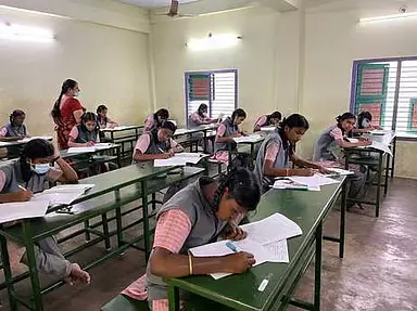 पूरे साल की परीक्षा के लिए प्रश्न पत्र डाउनलोड करना: Guidelines जारी पूरे साल की परीक्षा के लिए प्रश्न पत्र डाउनलोड करना: Guidelines जारी