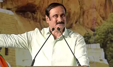 डीएमके खोखली घोषणाओं से लोगों को धोखा नहीं दे सकती: Anbumani डीएमके खोखली घोषणाओं से लोगों को धोखा नहीं दे सकती: Anbumani