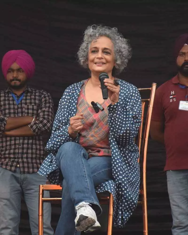 अरुंधति रॉय, हान कांग US बुक क्रिटिक अवॉर्ड्स के विजेताओं में शामिल अरुंधति रॉय, हान कांग US बुक क्रिटिक अवॉर्ड्स के विजेताओं में शामिल
