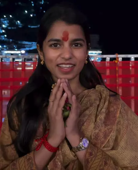 मैथिली ठाकुर ने वैष्णो देवी धाम से दिखाया अद्भुत नजारा, शेयर किया अनुभव मैथिली ठाकुर ने वैष्णो देवी धाम से दिखाया अद्भुत नजारा, शेयर किया अनुभव