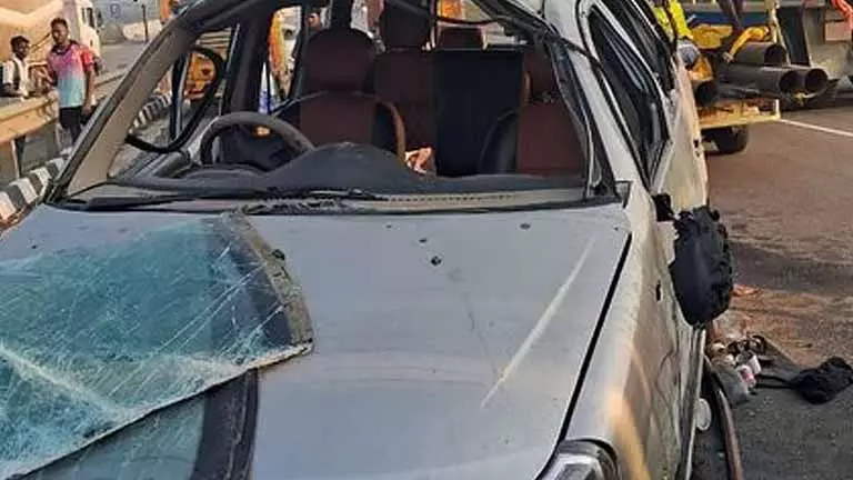 Chennai के कॉलेज स्टूडेंट की टाडा फॉल्स जाते समय कार एक्सीडेंट में मौत हो गई Chennai के कॉलेज स्टूडेंट की टाडा फॉल्स जाते समय कार एक्सीडेंट में मौत हो गई