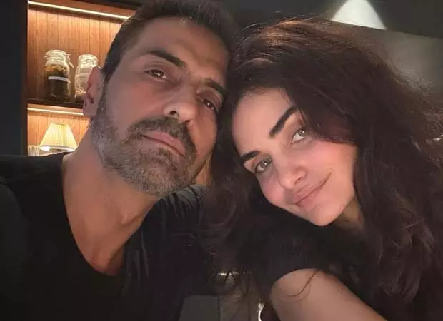 Gabriella Demetriades: अर्जुन रामपाल के कमेंट पर शोभा डे की आलोचना की Gabriella Demetriades: अर्जुन रामपाल के कमेंट पर शोभा डे की आलोचना की