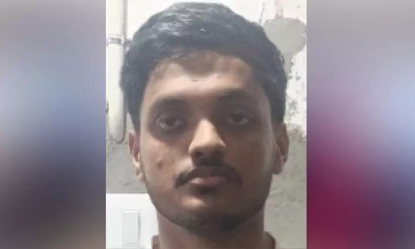 Kerala : यौन उत्पीड़न में युवक गिरफ्तार Kerala : यौन उत्पीड़न में युवक गिरफ्तार