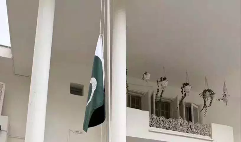 Pakistan Warning: तेहरान दूतावास पर हमले को लेकर इज़राइल को कड़ी धमकी Pakistan Warning: तेहरान दूतावास पर हमले को लेकर इज़राइल को कड़ी धमकी