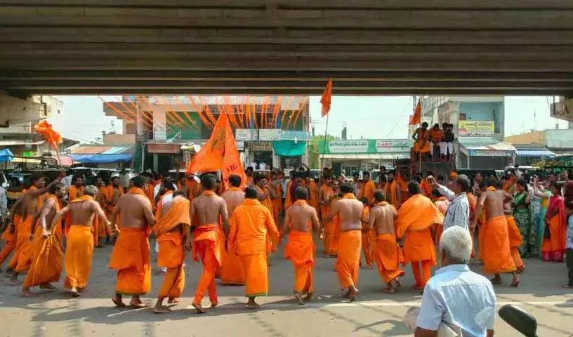 Sri Rama Navami: तंदूर और मंचेरियल में भव्य उत्सव मनाया गया Sri Rama Navami: तंदूर और मंचेरियल में भव्य उत्सव मनाया गया