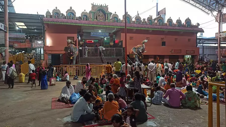 Karnataka : ड्यूटी में लापरवाही से निगम अधिकारी सस्पेंड Karnataka : ड्यूटी में लापरवाही से निगम अधिकारी सस्पेंड