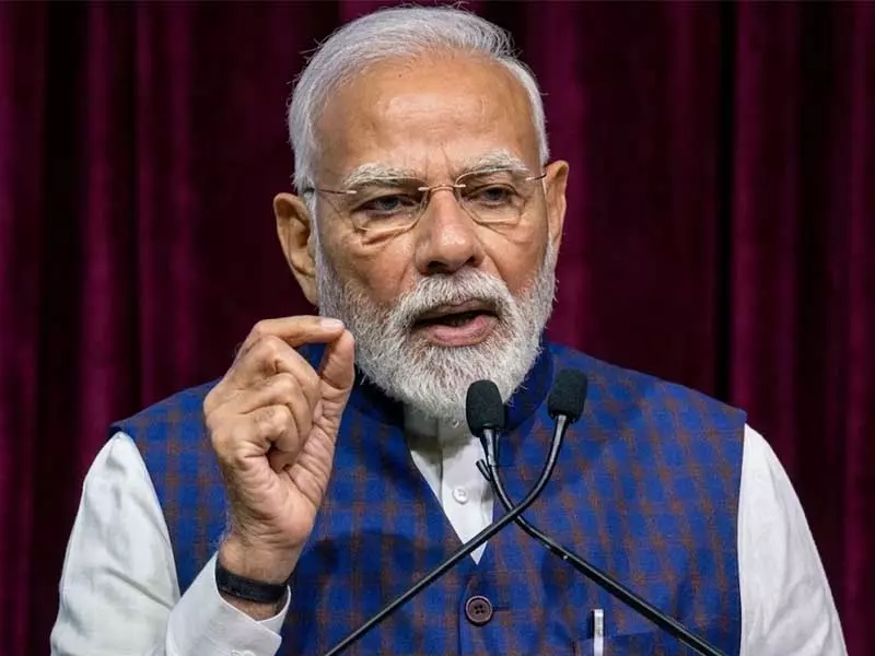 मिडिल ईस्ट तनाव पर पीएम मोदी की मुख्यमंत्रियों के साथ वर्चुअल बैठक मिडिल ईस्ट तनाव पर पीएम मोदी की मुख्यमंत्रियों के साथ वर्चुअल बैठक
