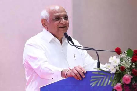 UCC के दायरे में लिव-इन रजिस्ट्रेशन और संपत्ति के समान अधिकार अहम UCC के दायरे में लिव-इन रजिस्ट्रेशन और संपत्ति के समान अधिकार अहम