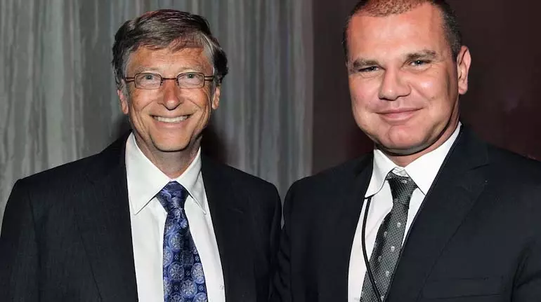 Bill Gates के सलाहकार: एपस्टीन से जुड़े, “न्यूड्स” और “हॉट गर्ल्स” पर चर्चा की Bill Gates के सलाहकार: एपस्टीन से जुड़े, “न्यूड्स” और “हॉट गर्ल्स” पर चर्चा की