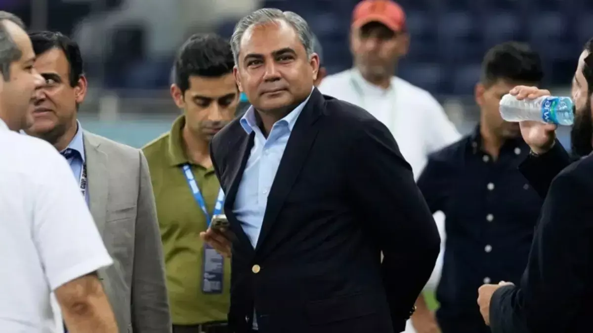 Pakistan को फिर से शर्मिंदगी झेलनी पड़ेगी! IPL पैनल में शामिल PSL कमेंटेटर के बीच में ही जाने की संभावना