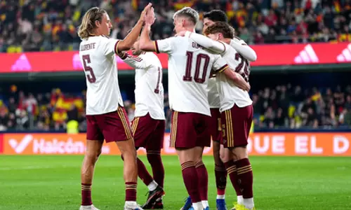 स्पेन ने सर्बिया को 3-0 से हराया, ओयार्जाबेल ने दागे 2 गोल स्पेन ने सर्बिया को 3-0 से हराया, ओयार्जाबेल ने दागे 2 गोल