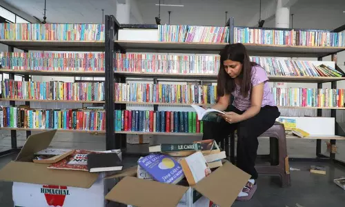 Jalandhar में मेगा बुक फेयर में दुर्लभ साहित्यिक खजाने, सस्ती किताबें मिलेंगी