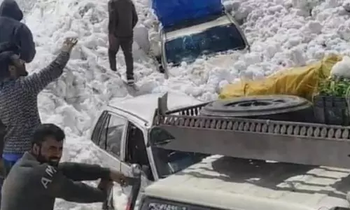 Srinagar: जोजीला में प्राकृतिक आपदा, बचाव कार्य जारी