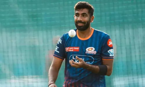 Mumbai: जसप्रीत बुमराह की मौजूदगी से मुंबई इंडियंस मजबूत Mumbai: जसप्रीत बुमराह की मौजूदगी से मुंबई इंडियंस मजबूत