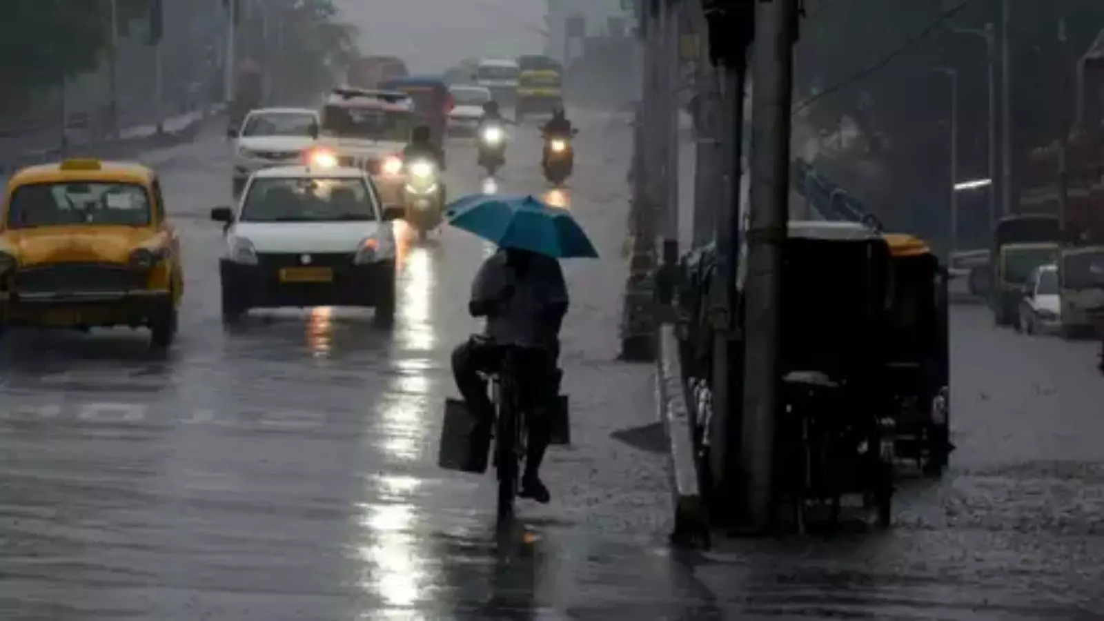 Kolkata: मौसम विभाग का चेतावनी संदेश, कोलकाता में सतर्कता