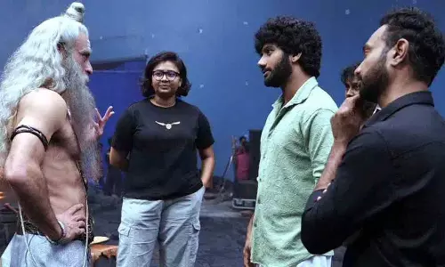 Prashant Varma ने अक्षय खन्ना को जन्मदिन की बधाई दी Prashant Varma ने अक्षय खन्ना को जन्मदिन की बधाई दी