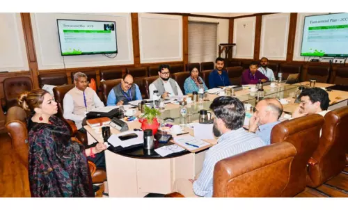 नाबार्ड समिति ने J&K में सहकारी ऋण संस्थानों की समीक्षा की नाबार्ड समिति ने J&K में सहकारी ऋण संस्थानों की समीक्षा की