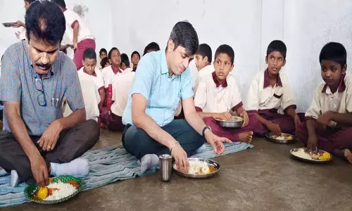 Gurukul schools में स्टैंडर्ड सुधारने के लिए कदम उठाए जाएंगे: कलेक्टर अनुराग जयंती Gurukul schools में स्टैंडर्ड सुधारने के लिए कदम उठाए जाएंगे: कलेक्टर अनुराग जयंती