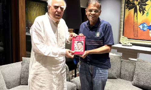 वकील कपिल सिब्बल से मिले अमित जोगी वकील कपिल सिब्बल से मिले अमित जोगी