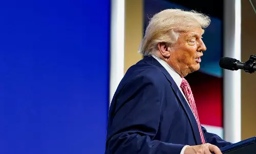 ईरान पर हमलों के बीच Trump ने कहा, अगला नंबर क्यूबा का है